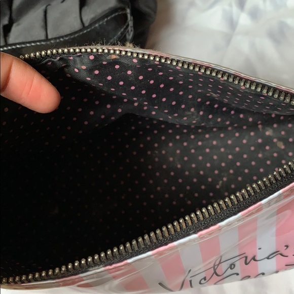 VICTORIAS SECRET Makeup Case - Picture 3 of 3